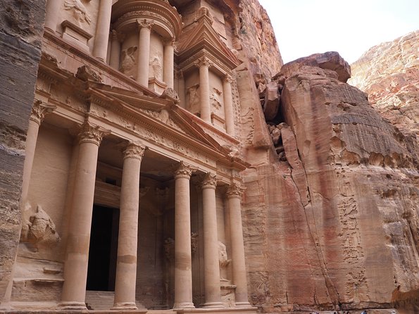 2 day tour to Petra from Eilat - Crossing from Eilat into Jordan