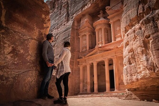 3 Days Petra and Wadi Rum Private Guided Tour - Leaving Jerusalem for Jordan