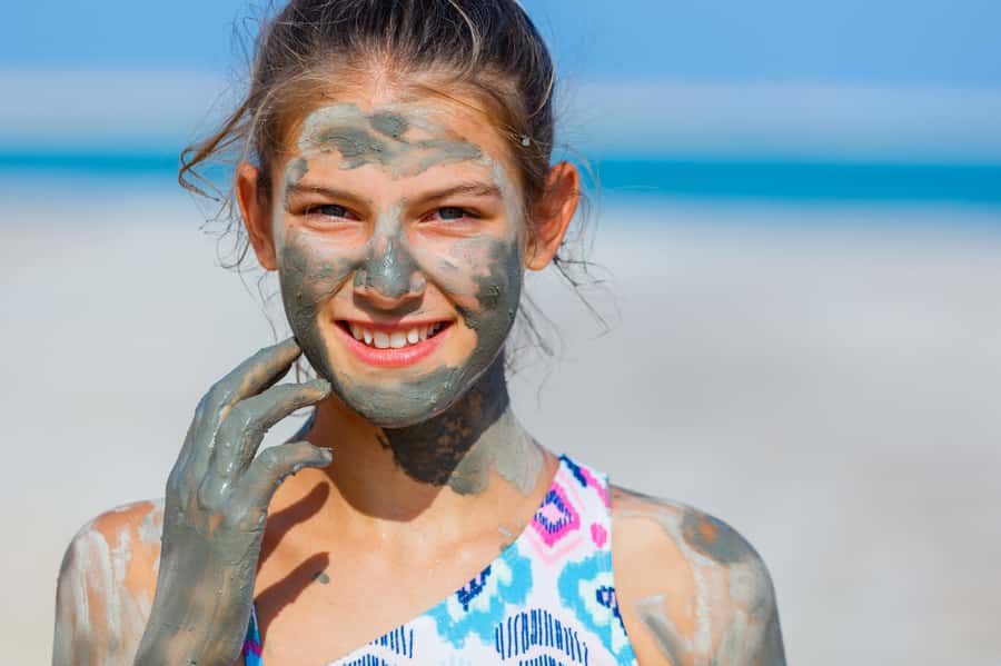 From Tel Aviv: Full-Day Dead Sea Relaxation Tour - Leaving Tel Aviv through the Judean Hills