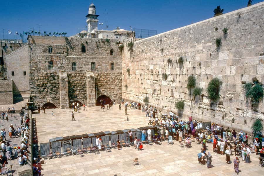 From Tel Aviv: Jerusalem Old City & Dead Sea Guided Day Tour - From Tel Aviv through the Judean Hills