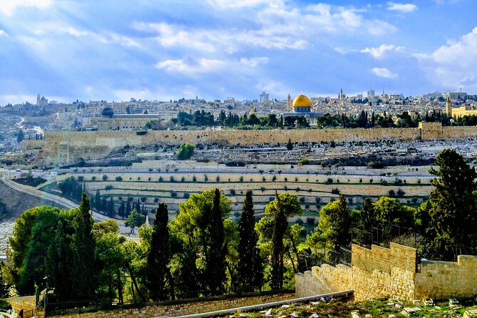 Full Day Jerusalem and Bethlehem - Four quarters, four different impressions