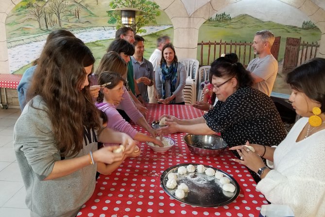 Galilean Cooking Workshop 2-4 particpants - Who will enjoy this three-hour experience?