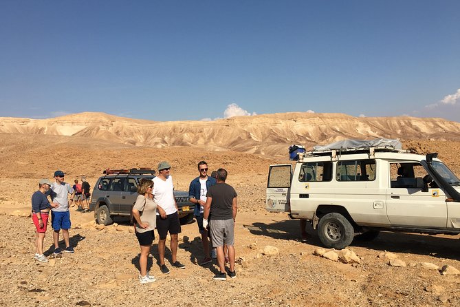 GoKEDEM Private Negev & Ramon Crater Adventure From Tel Aviv With Bedouin Feast - Why a private 4x4 matters in the Negev