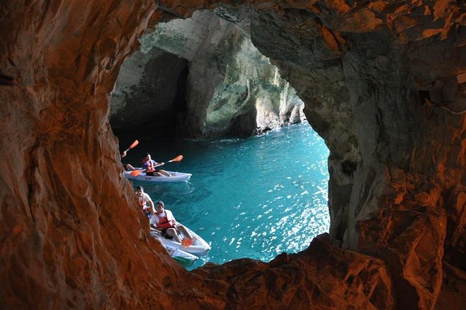 Haifa Acre and Rosh Ha-Nikra Private Tour from Tel Aviv - Rosh Ha-Nikra’s sea grottoes and Lebanese border view