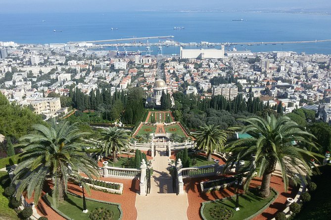 Haifa Highlights Private Tour - The German Colony and the stories behind the street