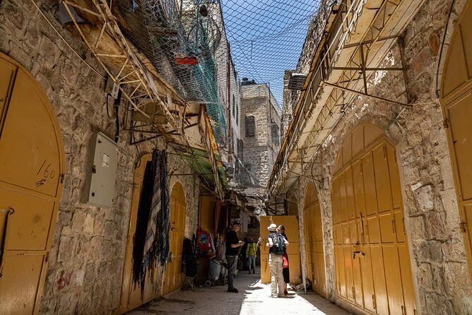 Hebron & Ramallah Full-Day Guided Tour from Jerusalem - Across the Judean Desert by Ma’ale Adumim