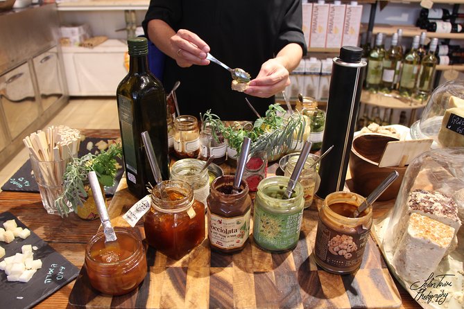 Jaffa Flea Market Tasting Tour - Two hours inside one market
