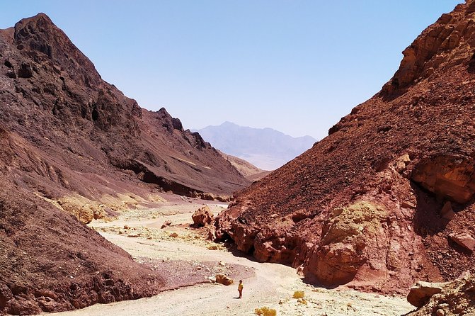 Jeep tour adventure Eilat mountains - Tea, fire, and hot flatbread in the desert