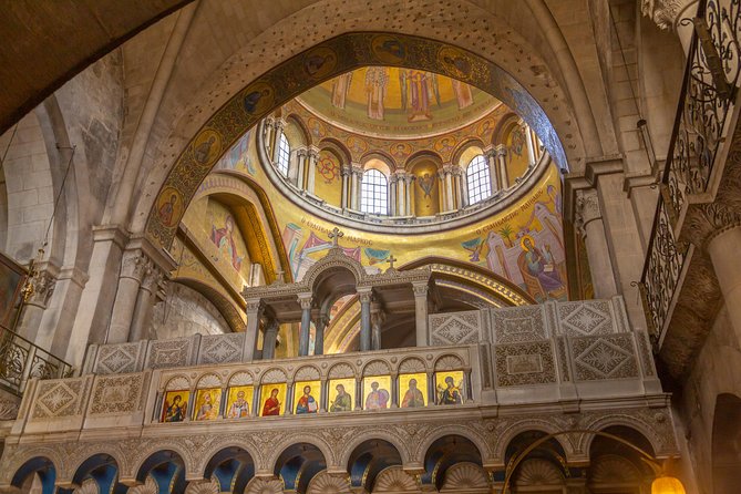Jerusalem Half Day Walking Tour (3 hours) from Jerusalem - Entering the Church of the Holy Sepulchre