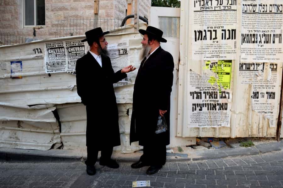 Jerusalem: Meet the Orthodox Jews Tour - Entering a neighborhood rarely visited by tourists