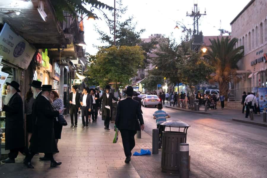 Jerusalem: Meet the Orthodox Jews Tour - Meeting at Ha-Neviim Street 67