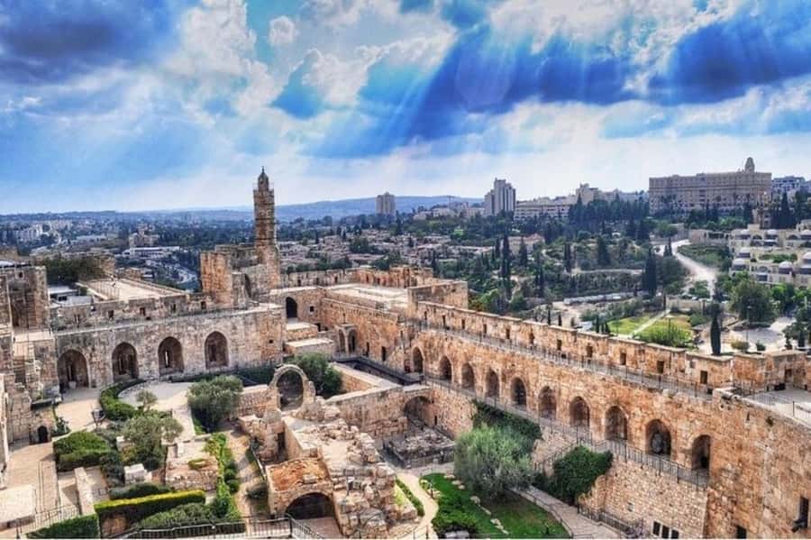 Jerusalem : Must-See Attractions Private Walking Tour - Walking the Via Dolorosa