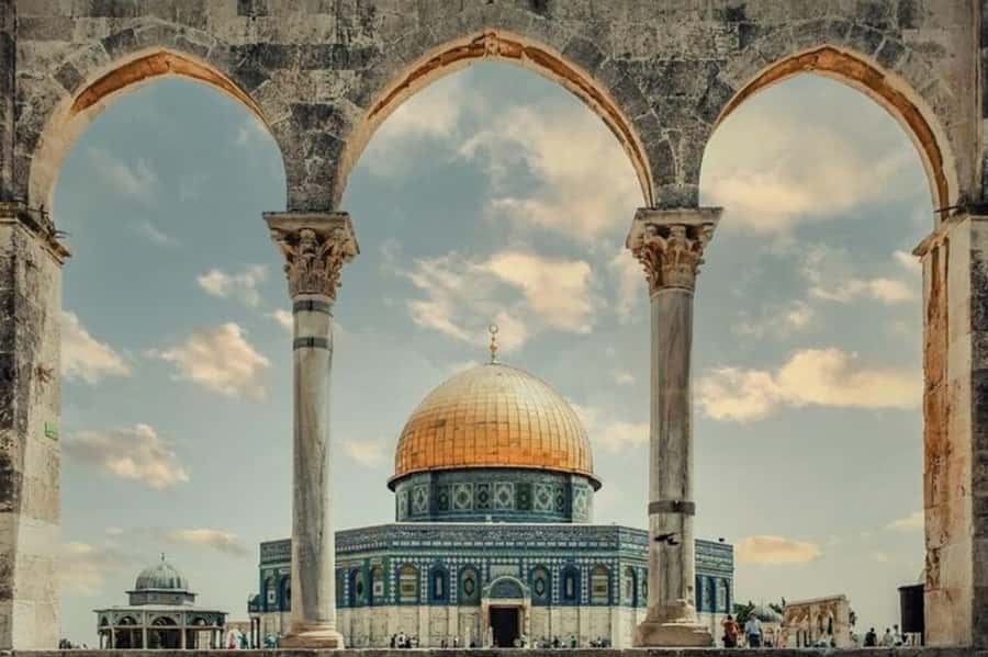 Jerusalem : Must-See Attractions Private Walking Tour - The Church of the Holy Sepulchre