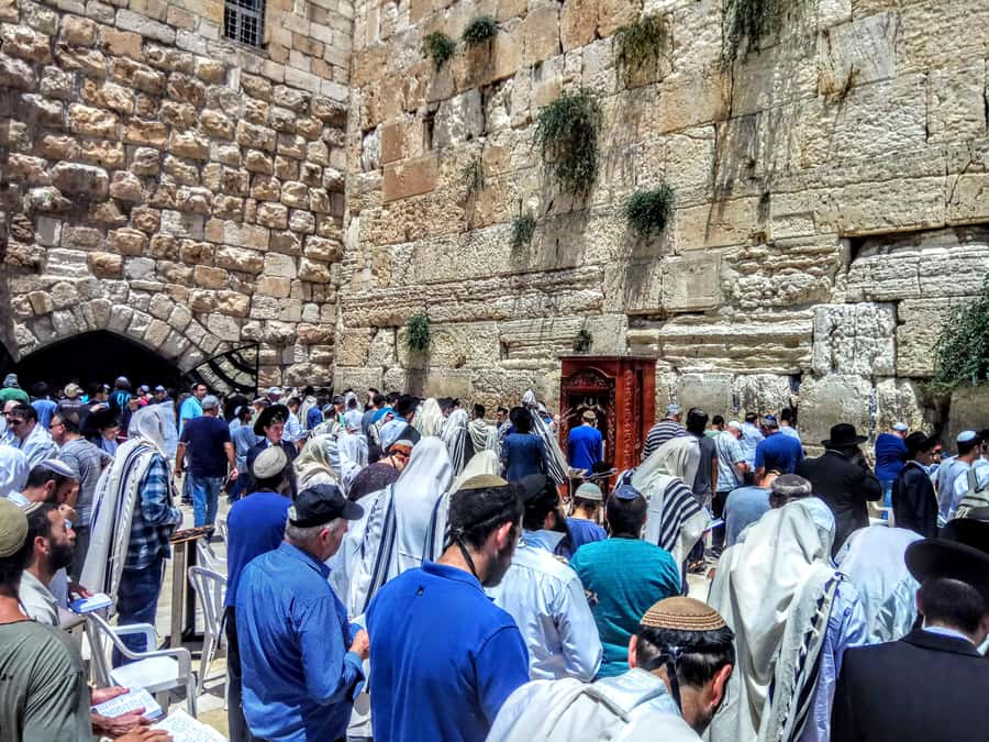 Jerusalem: Old City Private Walking Tour of Religious Sites - Why a private five-hour walk makes sense