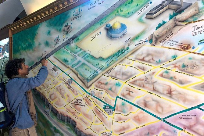 JERUSALEM private tour with ELAD VAZANA - Life in Israel & Palestine Then & Now - The Muslim Quarter, where history meets daily life
