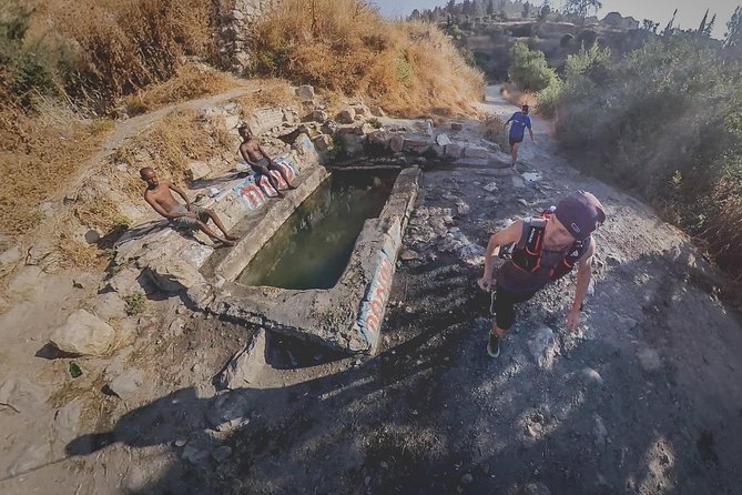 Jerusalem Running Tour-Experience the unique vibes of Jerusalem in your sneakers - Photos, water, and what you actually receive