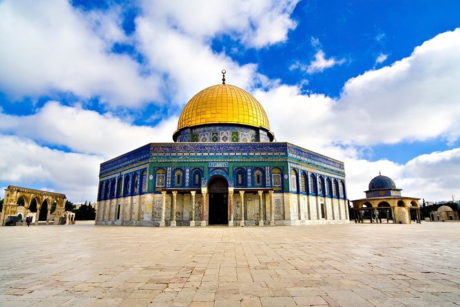 Jerusalem Temple Mount & Dome of the Rock - Walking through the Kidron Valley
