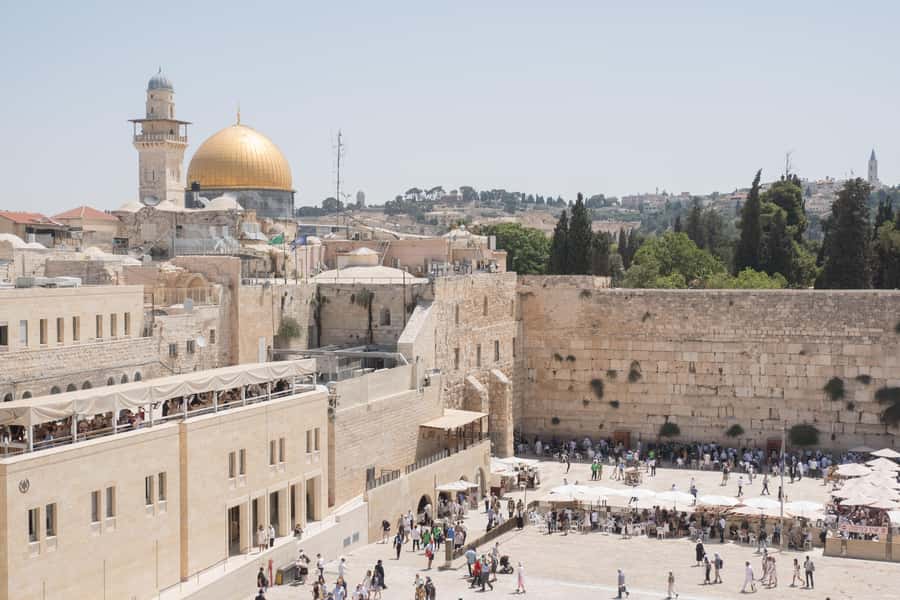 Jerusalem: Tour with Private Guide - Inside the Church of the Holy Sepulcher