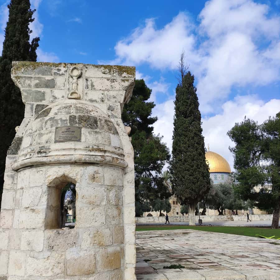 Jerusalem: Tour with Private Guide - Clothing, water, and walking advice