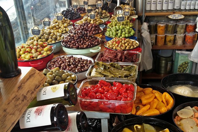 Levinsky Market Tasting Tour - The guides shape the experience