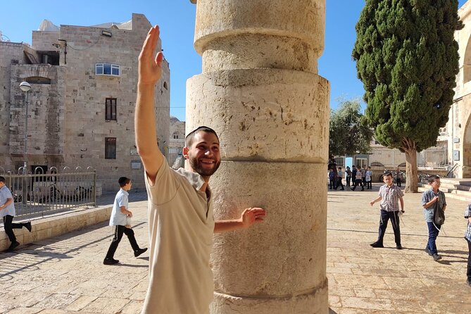 Magical Walking Tour in Old City of Jerusalem - The five-minute story of Hurva Synagogue