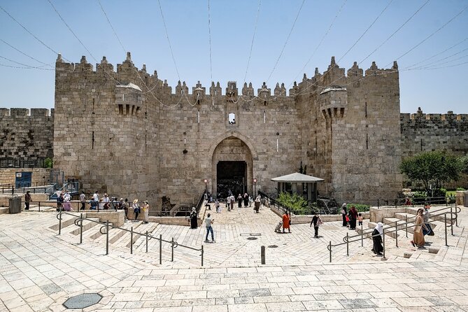 Morning Private Tour to Discover Jerusalem - Crossing the Muslim Quarter on the Via Dolorosa