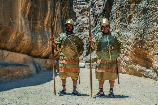 Petra 1-Day Tour from Eilat + FREE Traditional Lunch - The return journey to Eilat