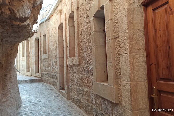 private Full-day Tour to Jericho + the Dead Sea - What the private vehicle changes
