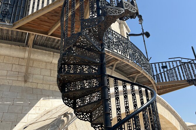 Private Guided Tour in old city Jerusalem - The Christian Quarter, the Via Dolorosa, and the Holy Sepulchre