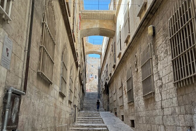 Private Guided Tour in old city Jerusalem - Local food and what you actually pay for