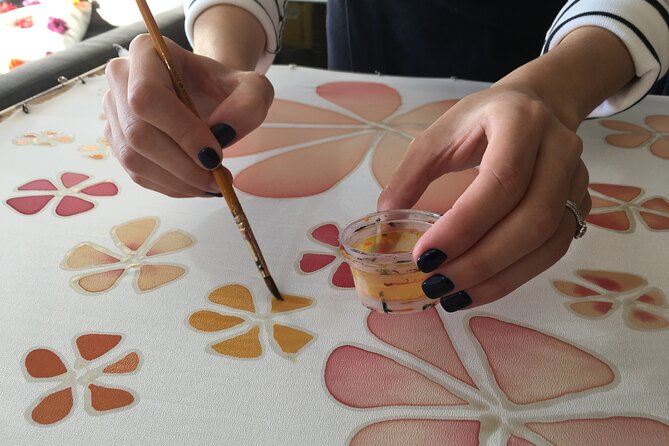 Private Silk Painting Workshop in Jerusalem - Create a scarf - - Starting at Yiftakh Street 5 in Jerusalem