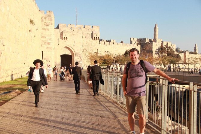 Private Tour: Old City of Jerusalem Christianity Tour - Starting at Gloria Hotel and climbing the ramparts