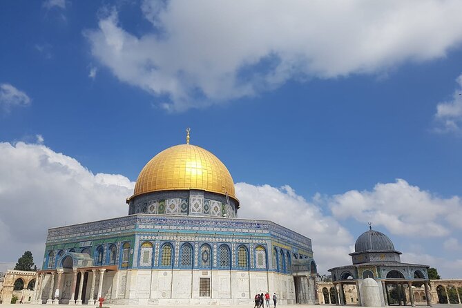 Private Walking Tour in the Old City of Jerusalem - The Muslim Quarter and its market lanes