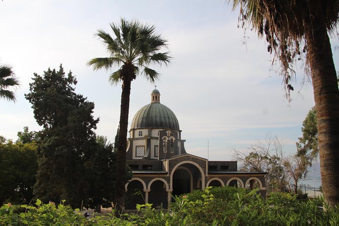 Sea of Galilee - Off the Beaten Track - Starting in Tiberias: St. Peter’s Church and Mount Bereniki