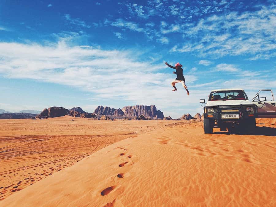 Tel Aviv: Petra & Wadi Rum 2-Day Glamping Trip with Flights - Key points to know before booking