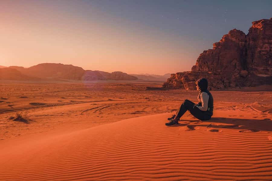 Tel Aviv: Petra & Wadi Rum 2-Day Glamping Trip with Flights - What you can see in three hours at Petra