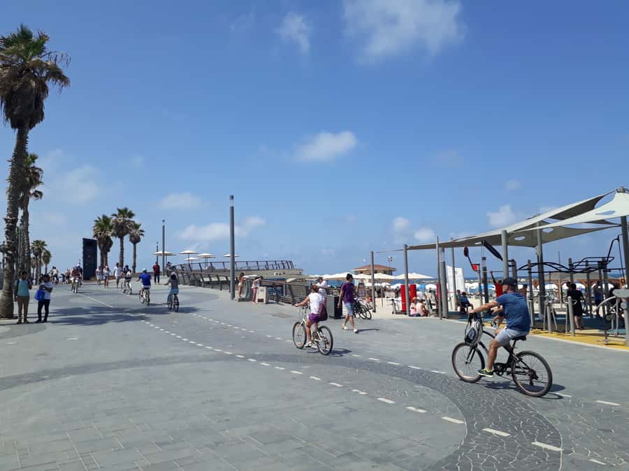 Tel Aviv: Private Bike Tour - Why a Bike Is a Smart Way to See Tel Aviv